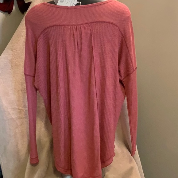 BNWT Free People Oversized Long Sleeve Tee - Picture 5 of 16